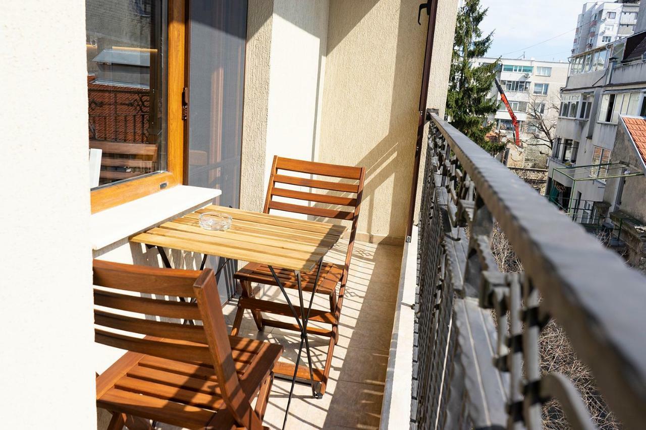 Appartement Studio 3 à Varna Extérieur photo